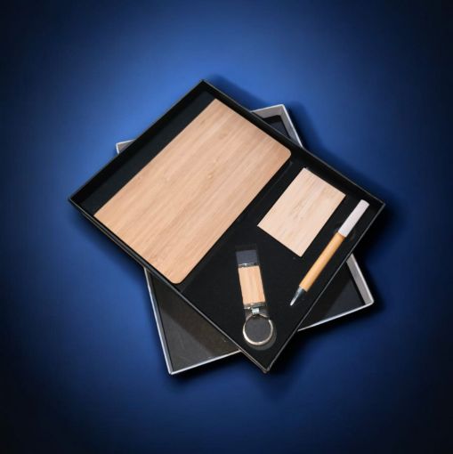 Picture of NEW YEAR DIARY 2026 GIFT SET