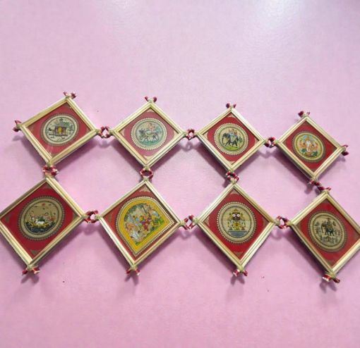 Picture of DIVINE HERITAGE BAMBOO PATTACHITRA BORDER WALL HANGING